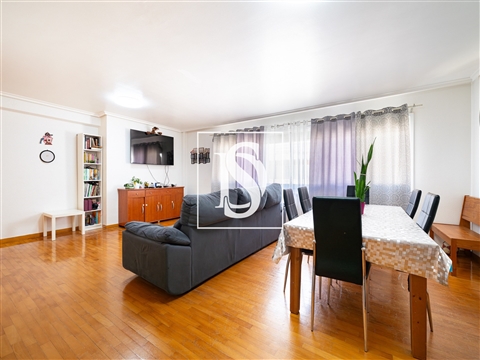 MAGNIFICO T4 DUPLEX URBANIZAÇÃO FONTE DA PRATA